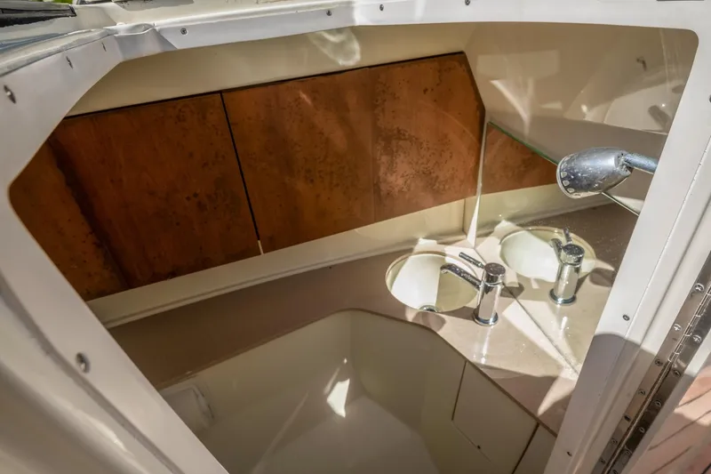 Chris-craft Launch 32 Yacht Photos Pics 2013 Chris-Craft Launch 32 boat interior with sink and faucet.