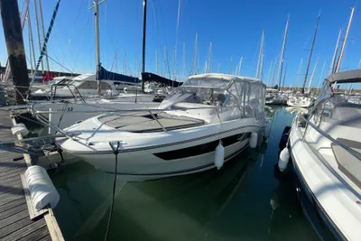 2020 Jeanneau Cap Camarat 9.0 wa