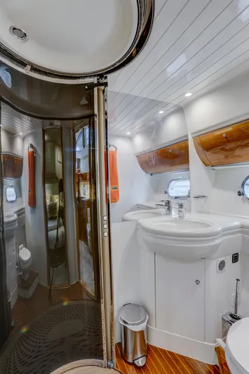 Zanzara Yacht Photos Pics 