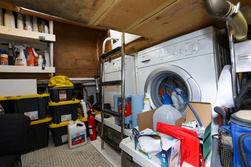 Zanzara Yacht Photos Pics 