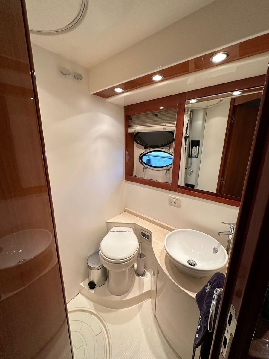 2007 Pershing 51 
