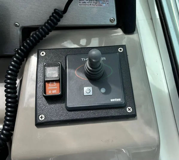  Yacht Photos Pics Joystick control panel on 2011 Cruisers Yachts 330 Express.