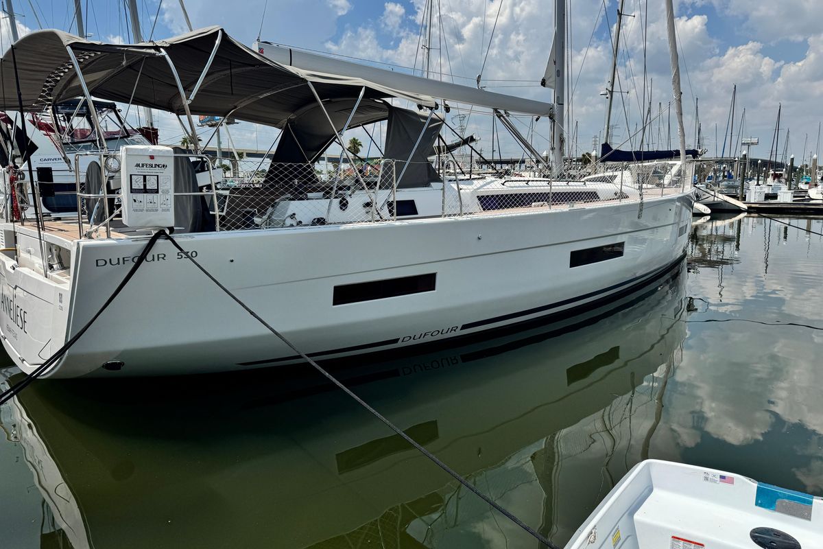 2023 Dufour 53 