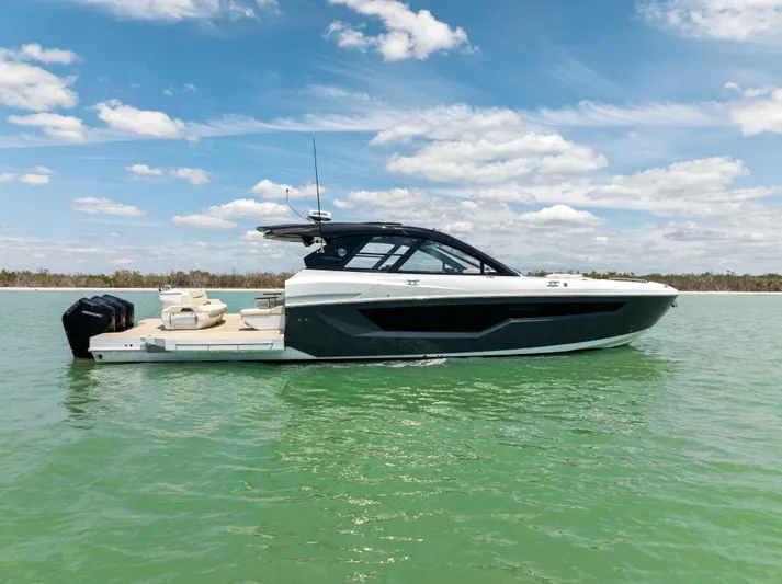 Yacht Photos Pics 
