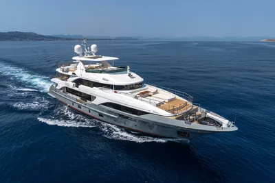 Benetti Classic Supreme 132