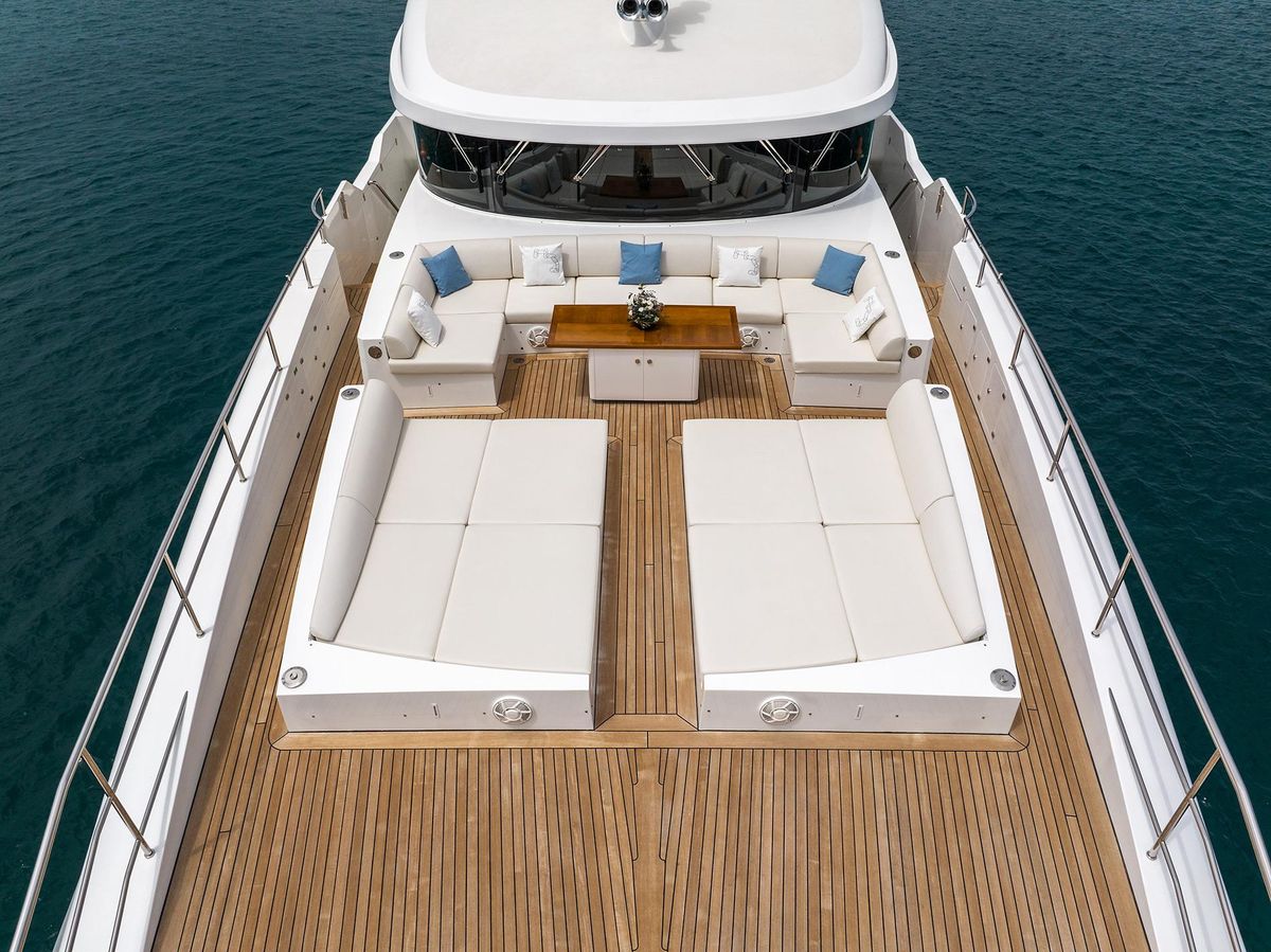 2014 Benetti 132 