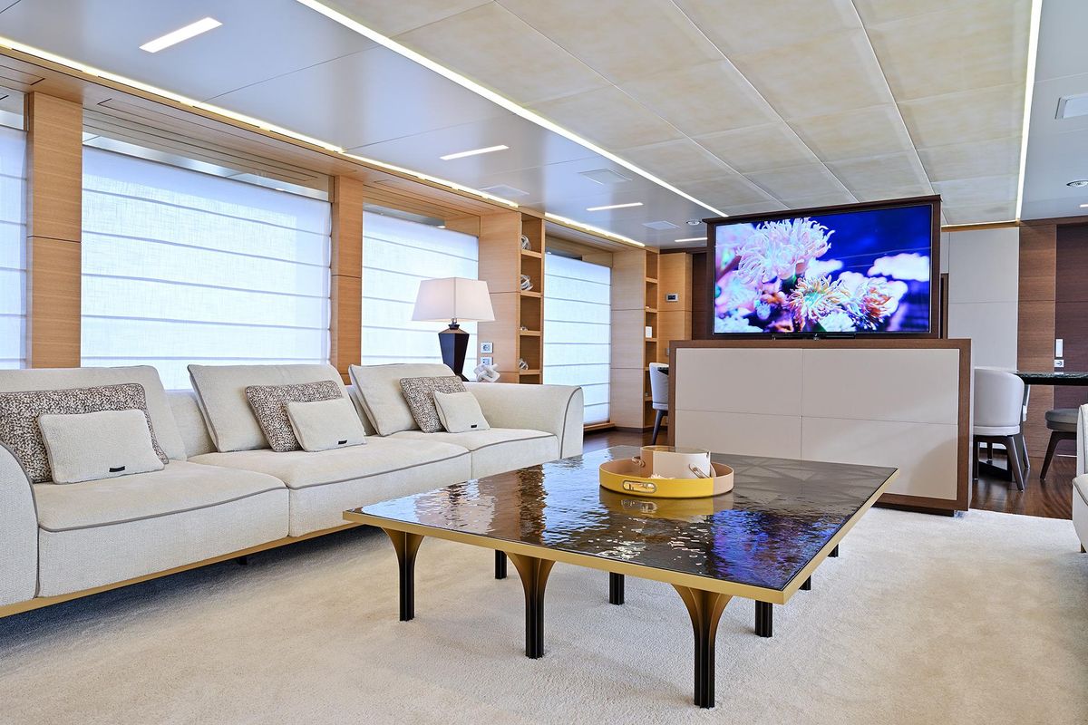 2014 Benetti 132 