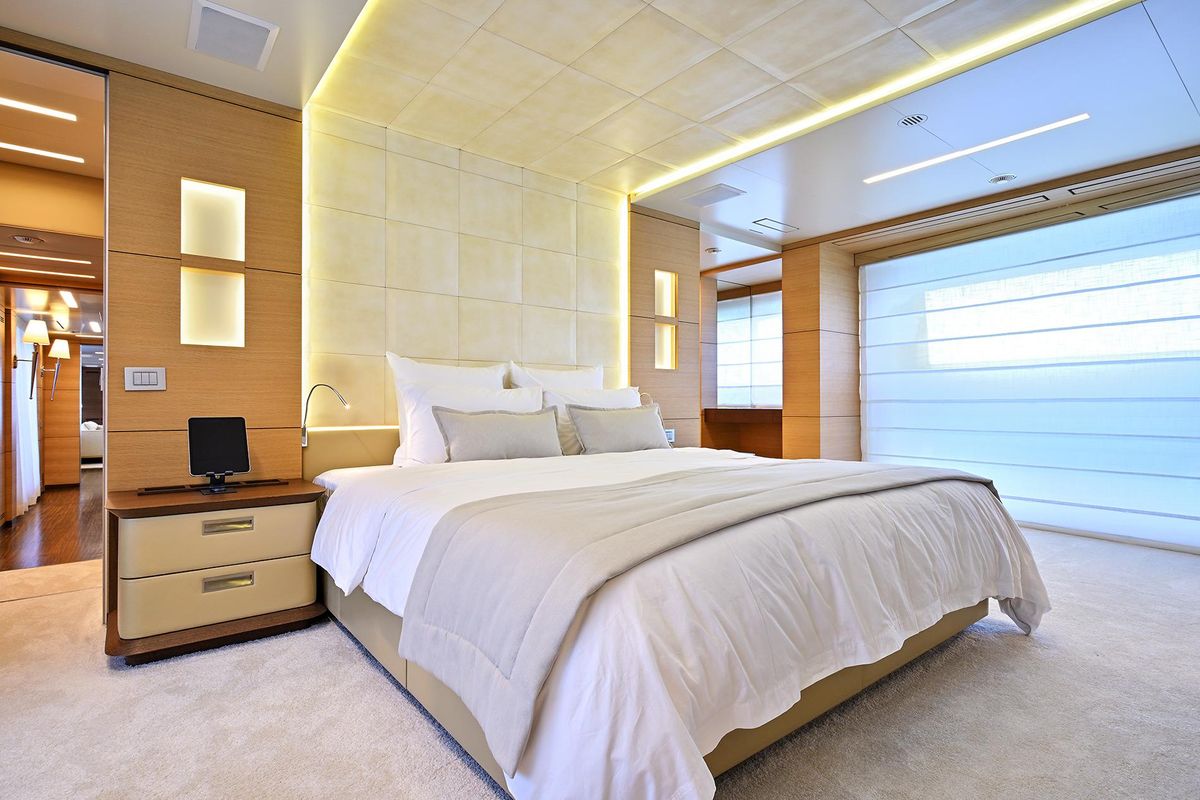 2014 Benetti 132 