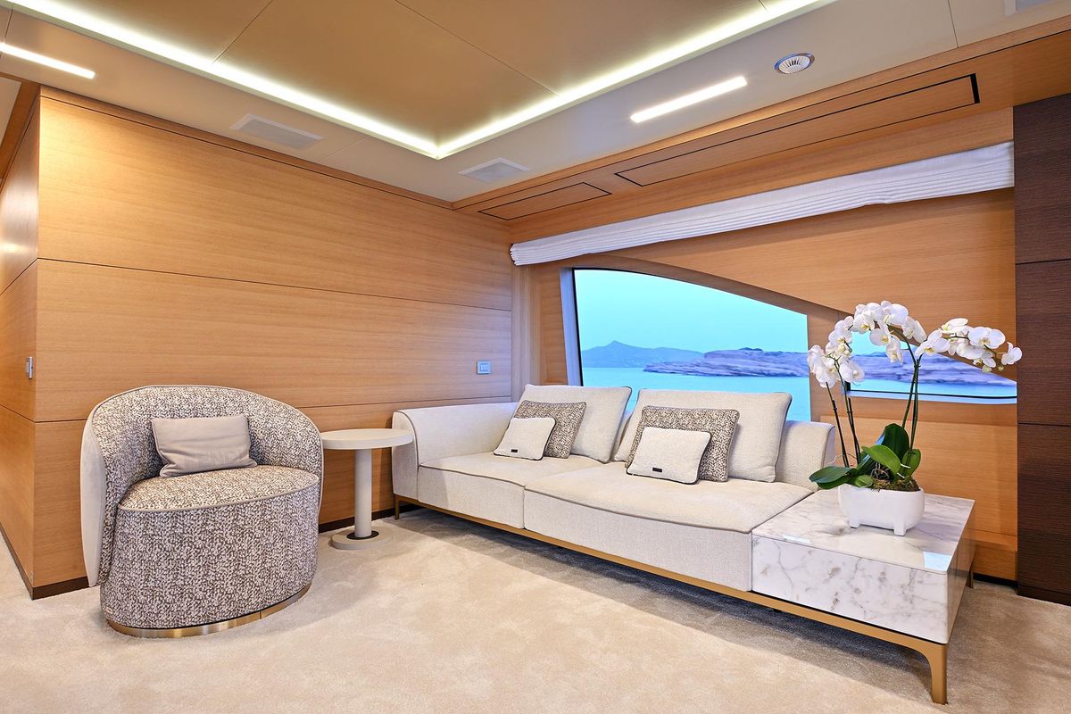 2014 Benetti 132 