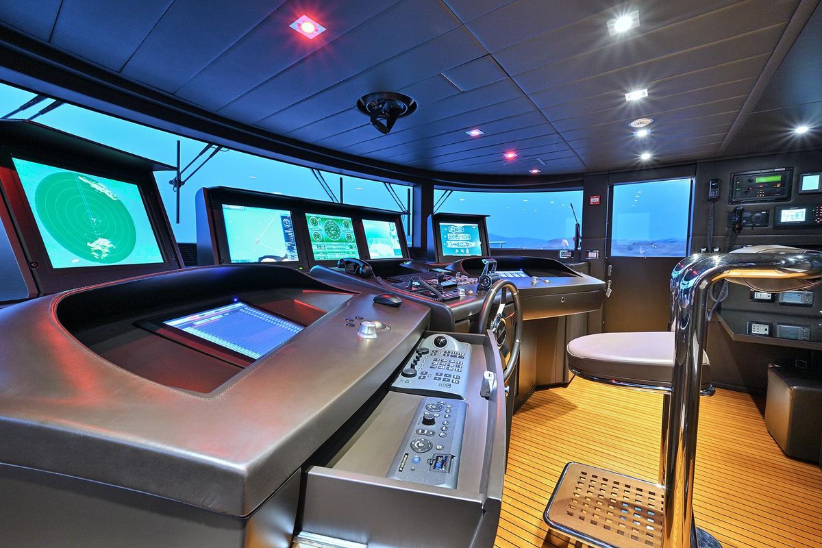 2014 Benetti 132 