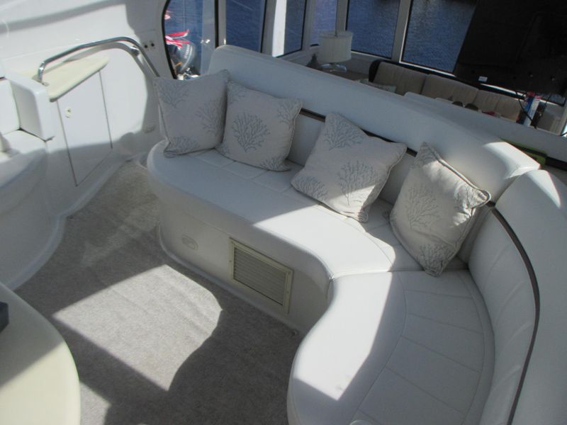 2000 Carver 506 Motor Yacht