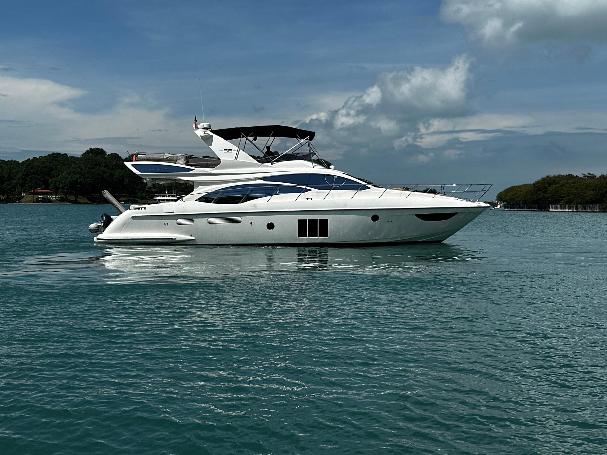 Azimut 58