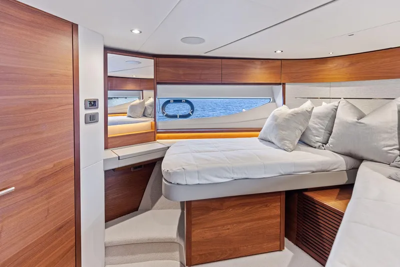 Endless Summer Yacht Photos Pics 