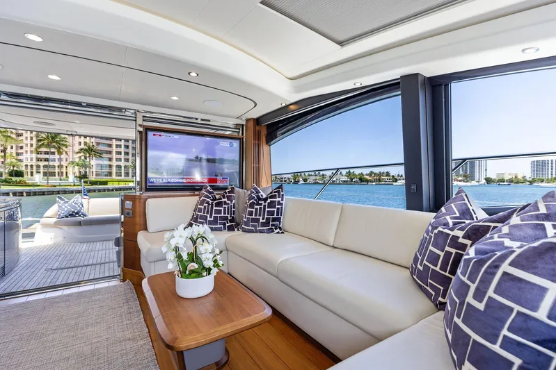 Endless Summer Yacht Photos Pics 2020 Princess V55 Endless Summer Salon