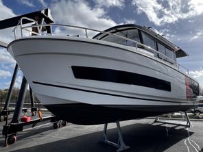 2022 Jeanneau MERRY FISHER 895 SPORT