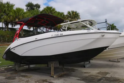 Yamaha Boats 242 XE