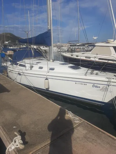 Otter Yacht Photos Pics 