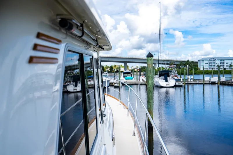 Salty Dog Yacht Photos Pics 