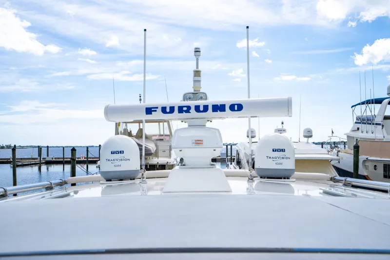 Salty Dog Yacht Photos Pics 