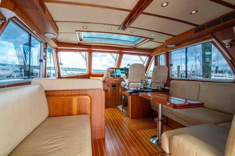 Salty Dog Yacht Photos Pics 