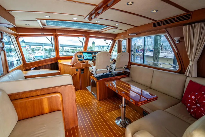 Salty Dog Yacht Photos Pics 