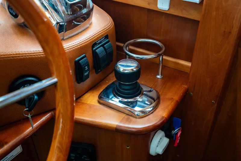 Salty Dog Yacht Photos Pics 