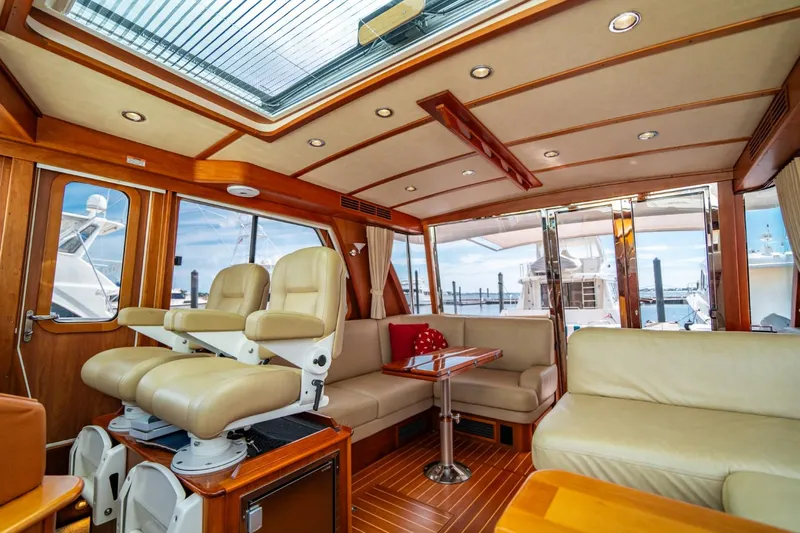 Salty Dog Yacht Photos Pics 