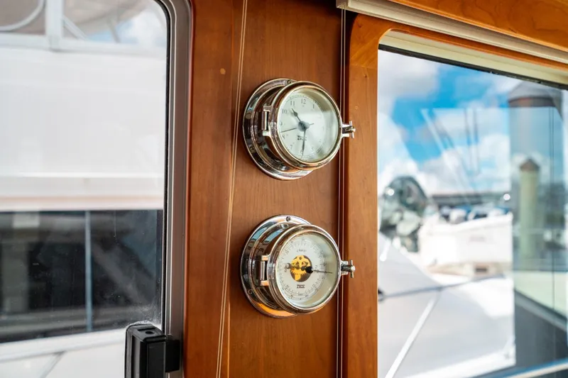 Salty Dog Yacht Photos Pics 