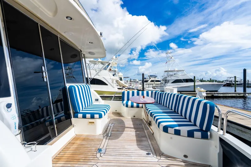 Salty Dog Yacht Photos Pics 