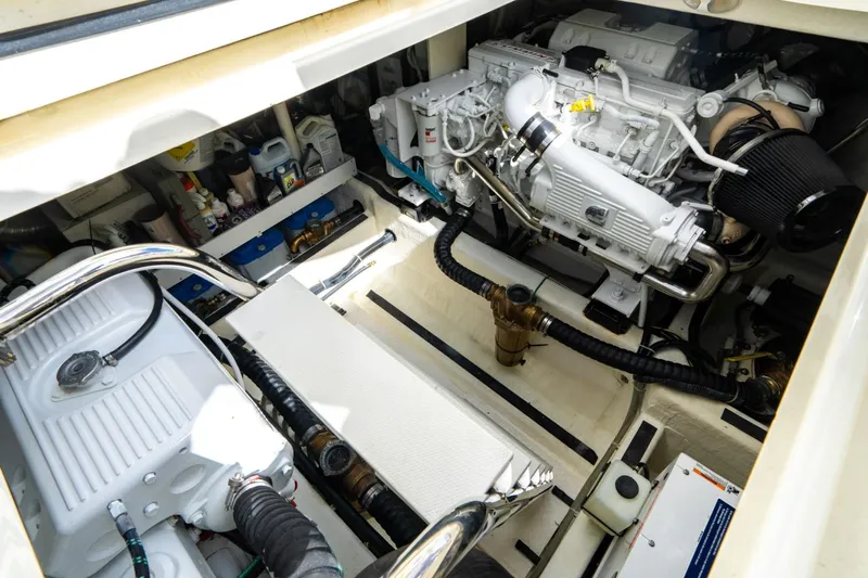 Salty Dog Yacht Photos Pics 