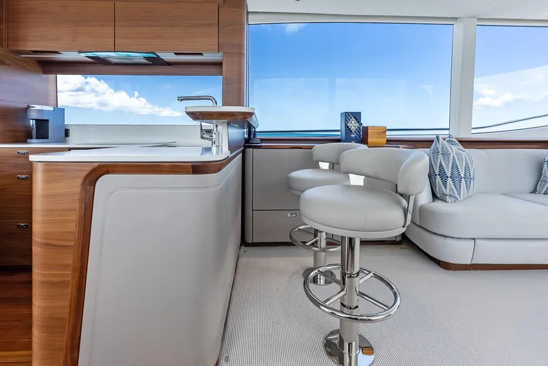 Seaquel Yacht Photos Pics 