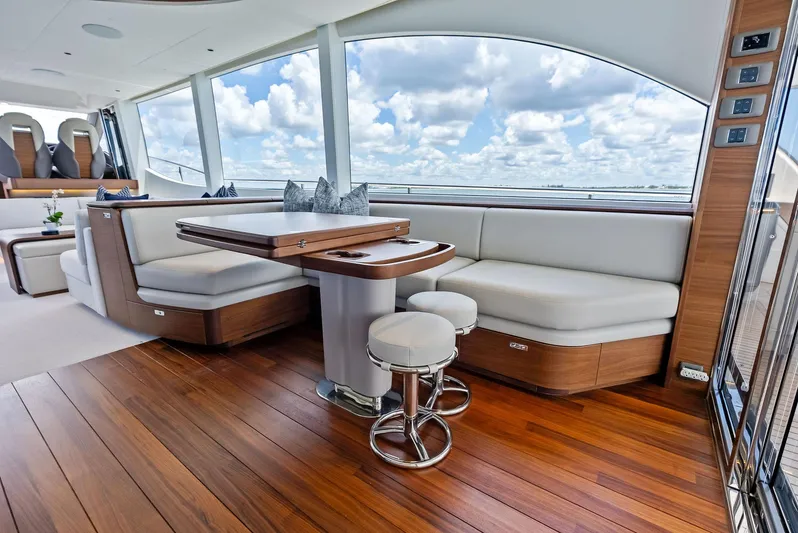 Seaquel Yacht Photos Pics 