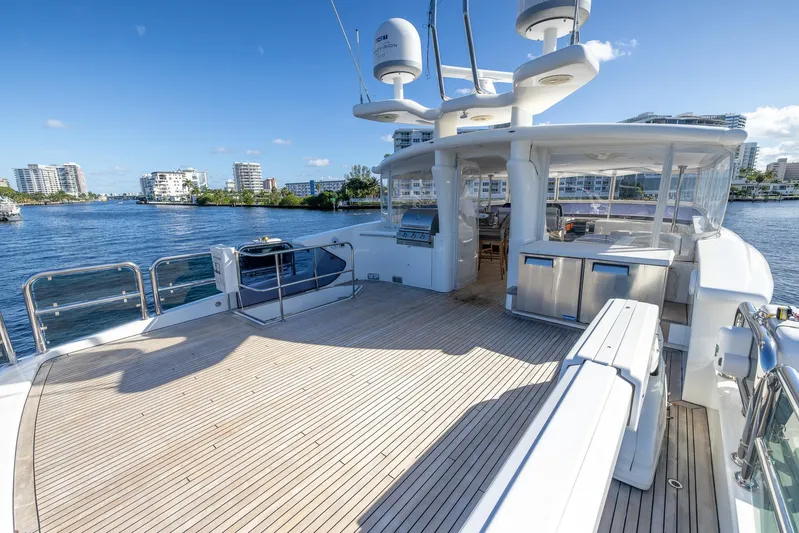 Kaya Yacht Photos Pics 