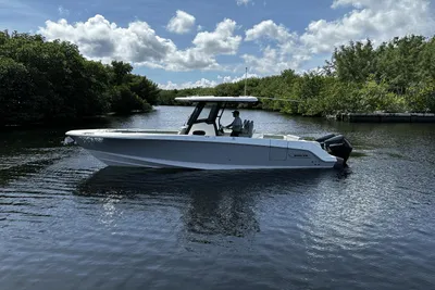 Boston Whaler 280 Outrage
