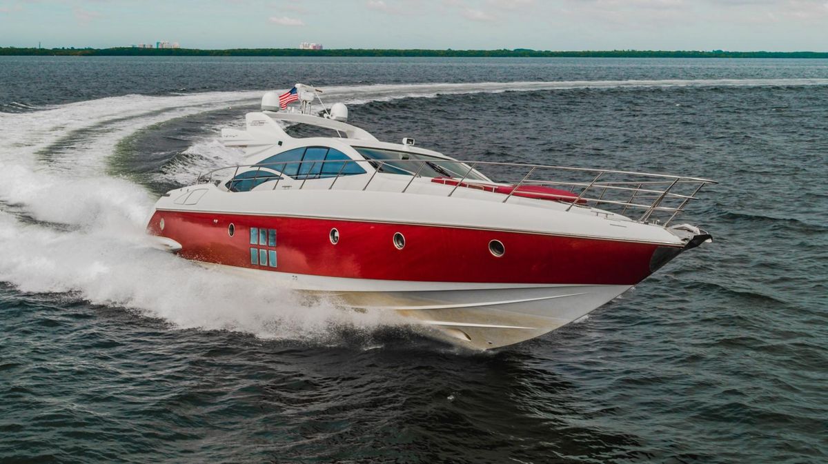 2007 Azimut 68 