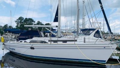 Catalina 385