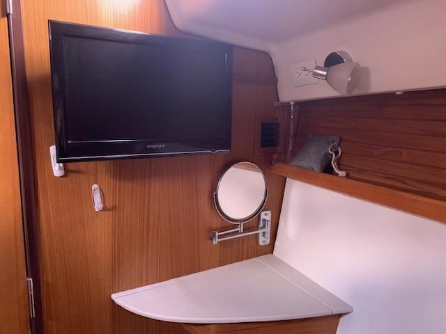 2013 Catalina 385