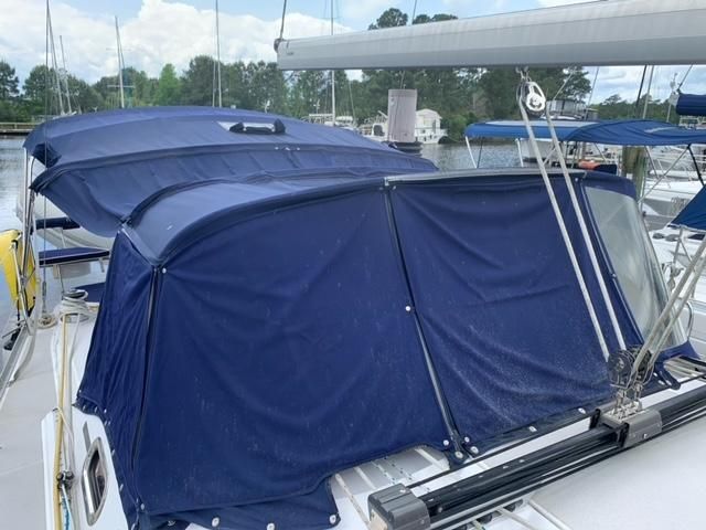 2013 Catalina 385