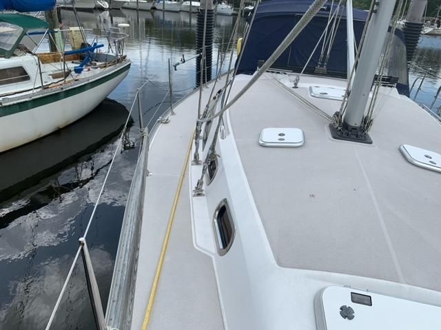 2013 Catalina 385