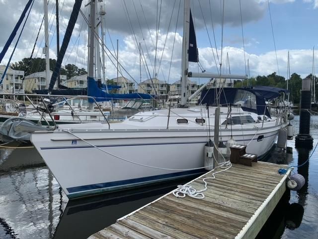 2013 Catalina 385