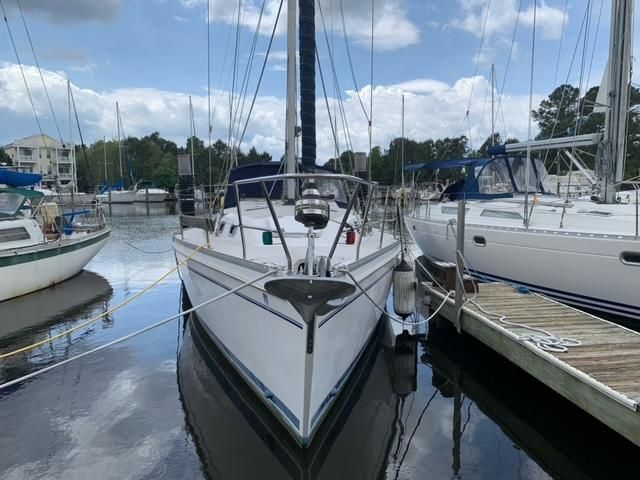 2013 Catalina 385