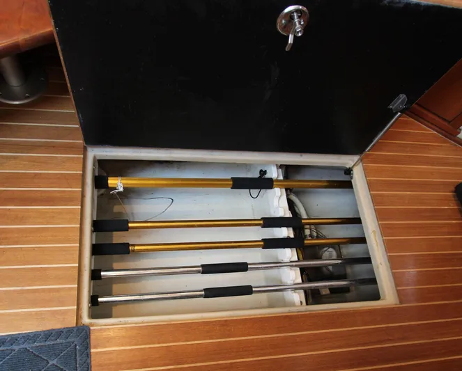 Duke Yacht Photos Pics 