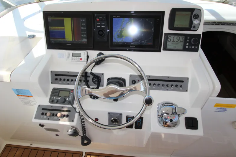 Duke Yacht Photos Pics 