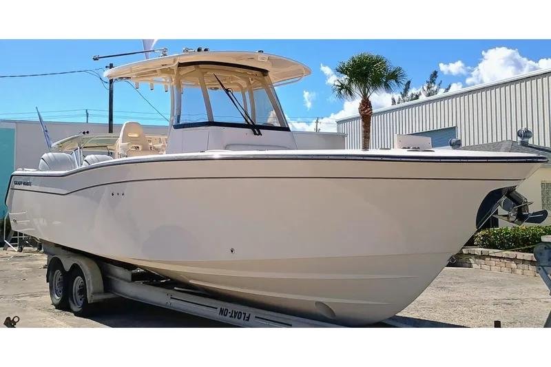 306-821 Yacht Photos Pics 