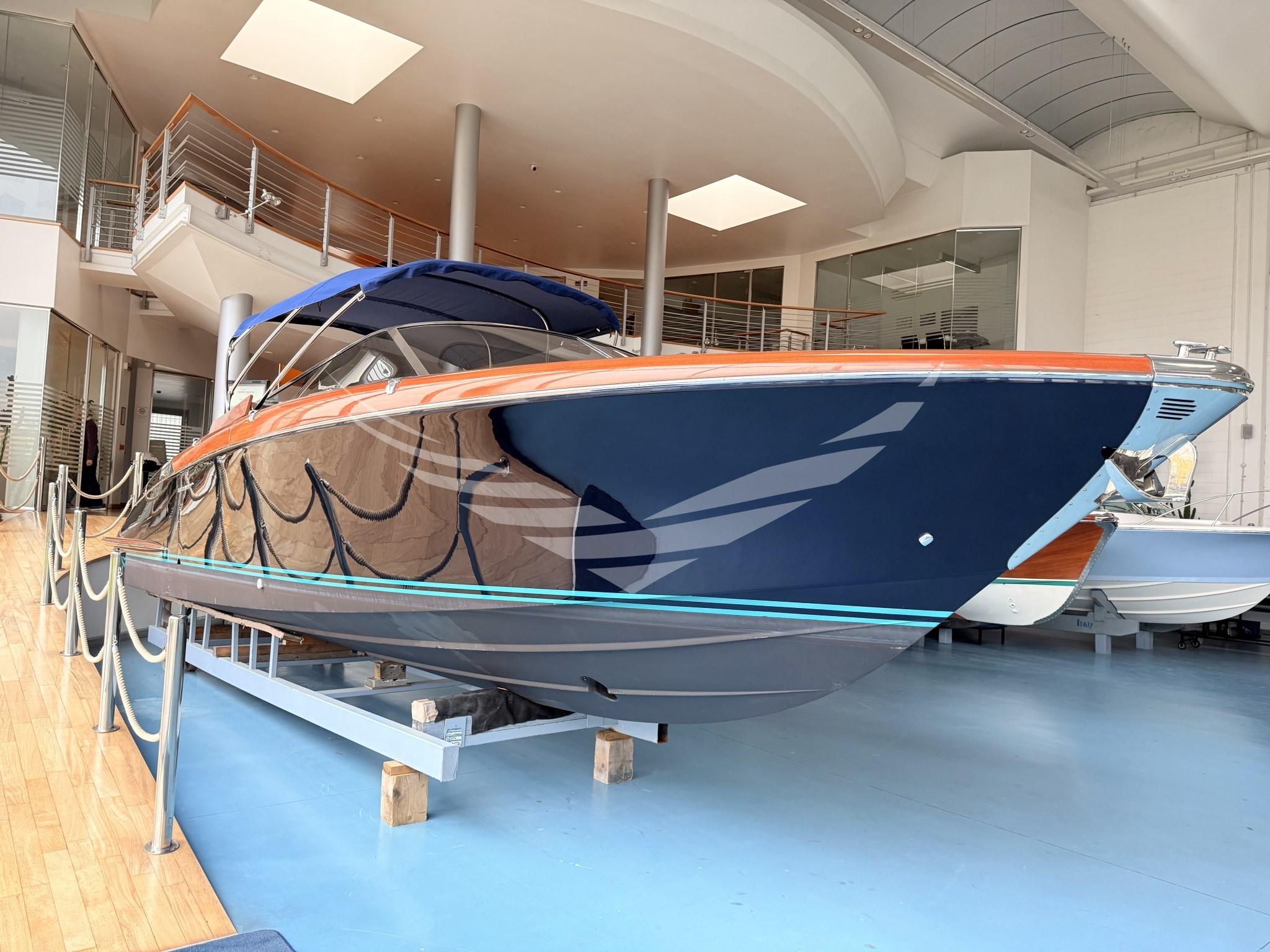 2022 Riva 33 Aquariva Super