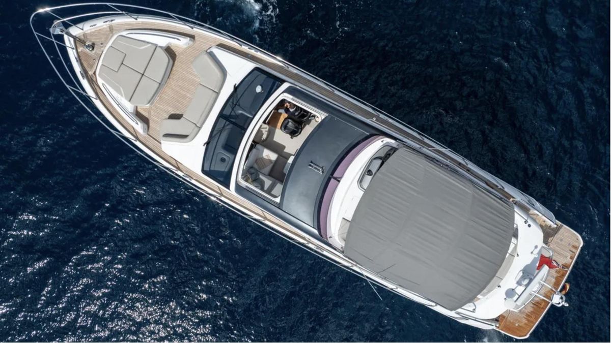 2022 Princess 66 