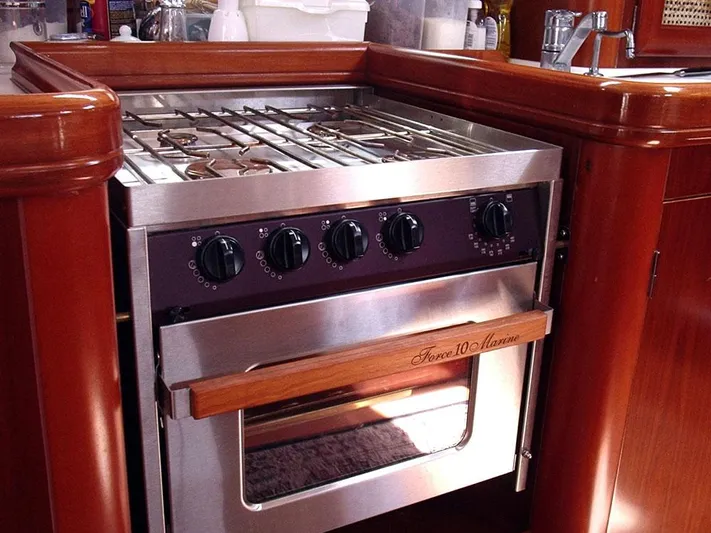 Prime Directive Yacht Photos Pics 