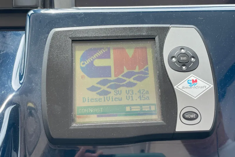 Sasea Yacht Photos Pics SmartCraft display on 2009 Tiara Yachts 4200 Open, showing Cummins engine data.