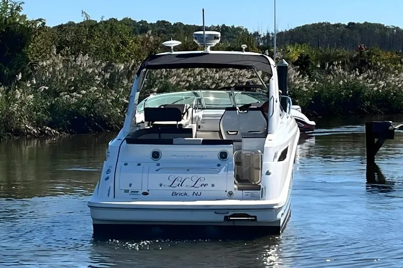 Lil Lee Yacht Photos Pics 