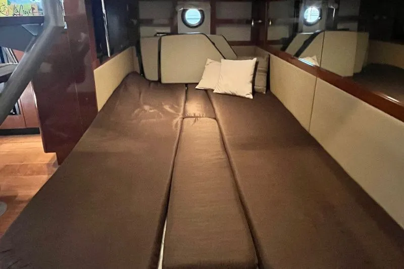 Lil Lee Yacht Photos Pics 